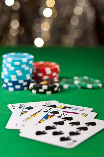 garasi slot live dealer blackjack and roulette table interface